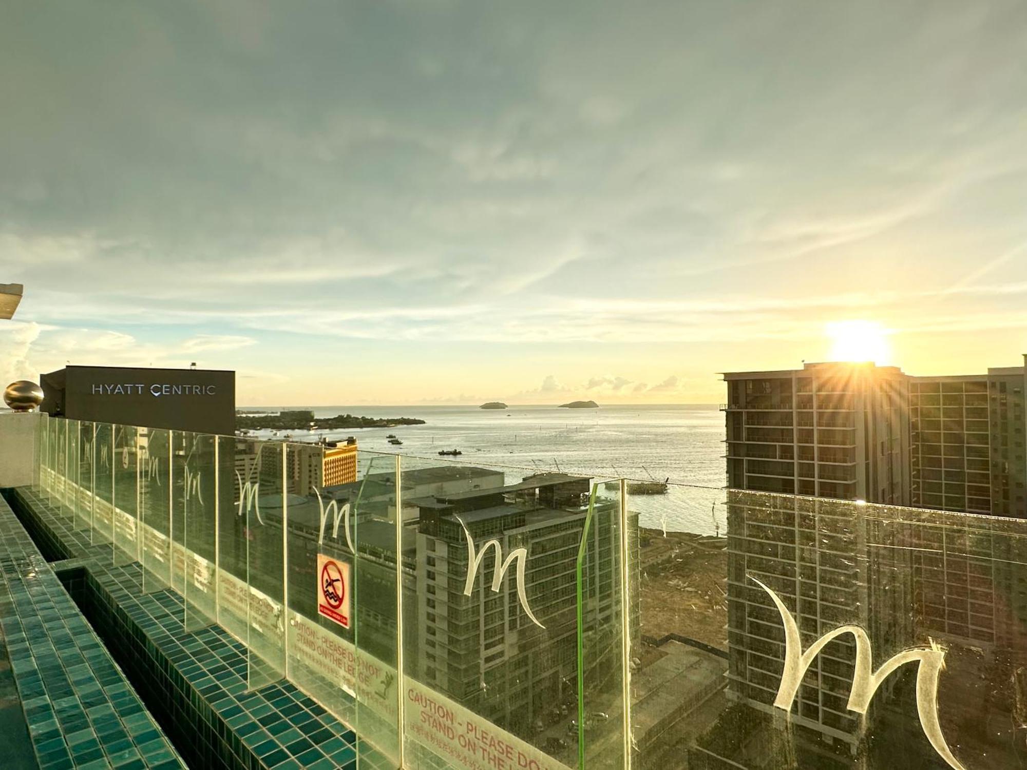 M Centro City Centre @ Gaya Street By Sunset Seaview Vacation Condos Kota Kinabalu Dış mekan fotoğraf